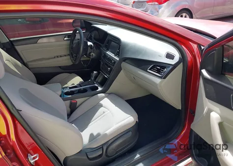 2016 Hyundai Sonata Sport z USA, uszkodzony, nr VIN 5NPE34AF7GH378921